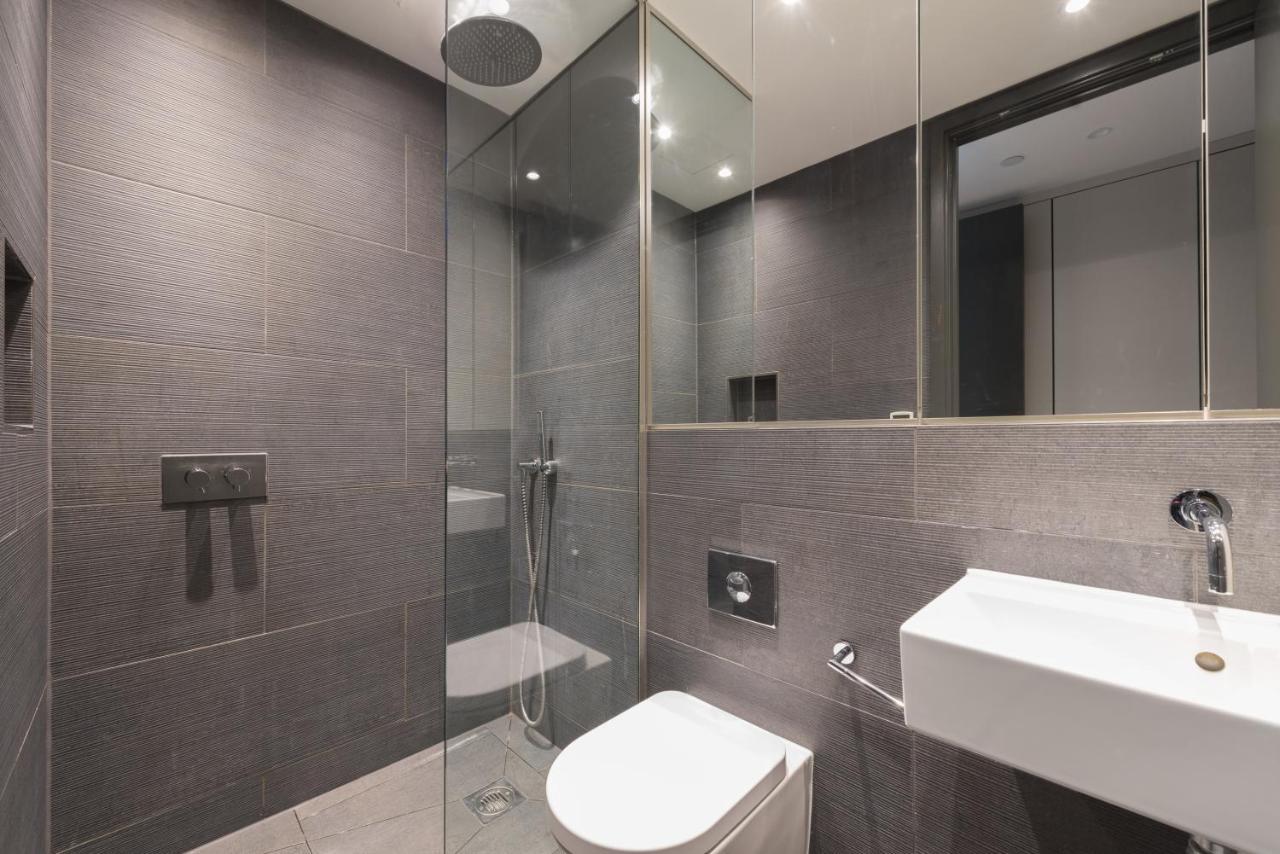 New Build-Air Con-2 Bedroom-Two Bathrooms Apt 3 Лондон Екстер'єр фото